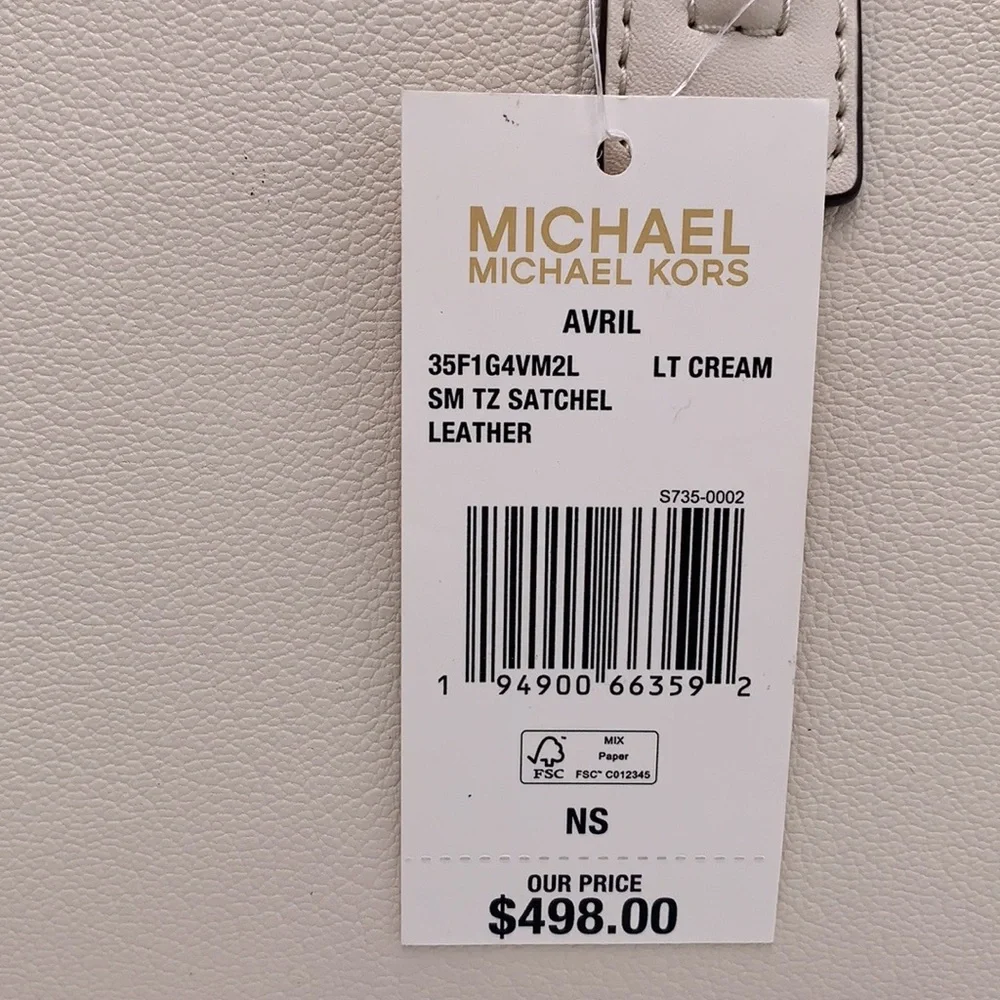 MICHAEL KORS
Avril Small Leather Top-Zip Satchel
LIGHT CREAM COLOR - Picture 11 of 11